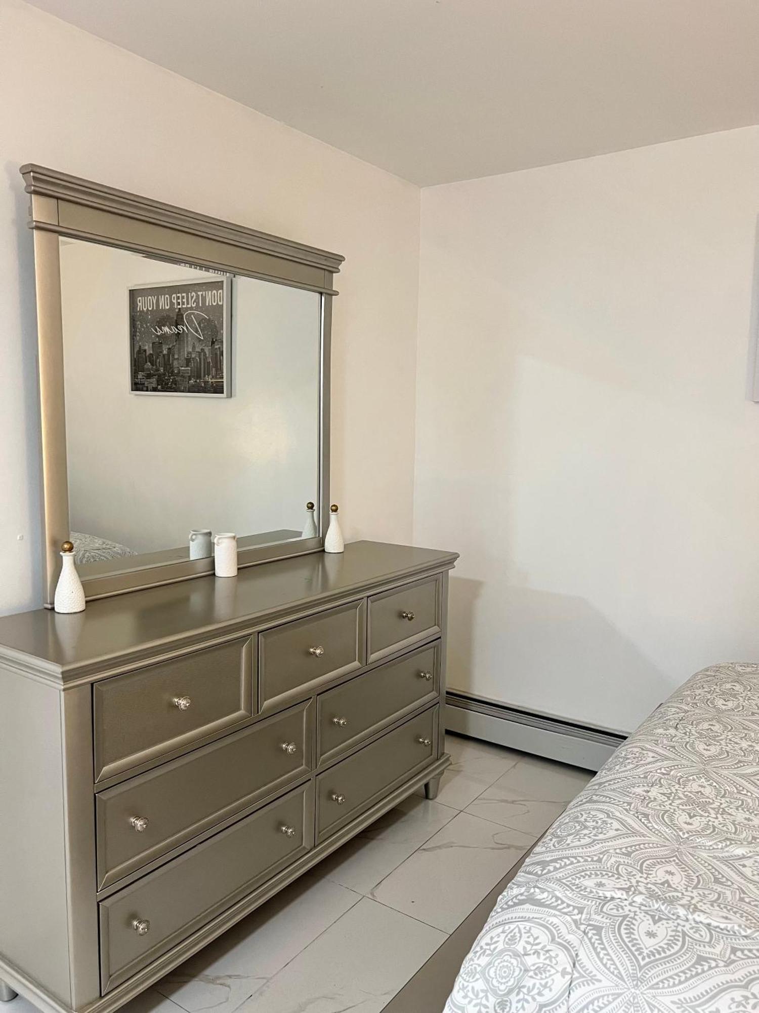 Luxury Guest House - Cheap Jfk Pick Up & Drop Off Available New York Exterior photo